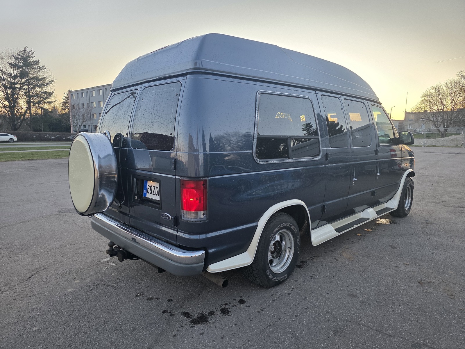 Ford Econoline 1997, kuva 7/13