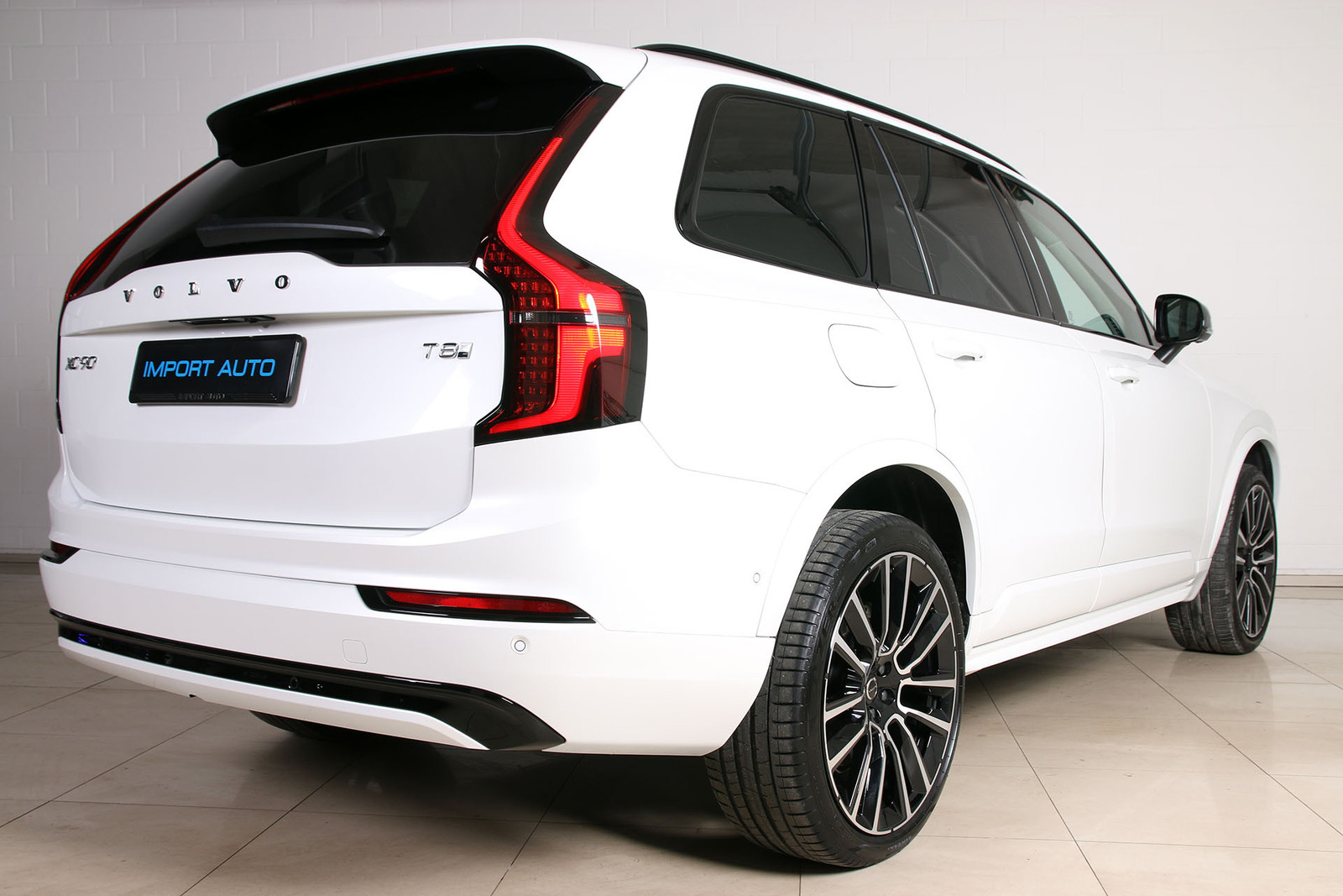 Volvo XC90 2025, photo 6/10