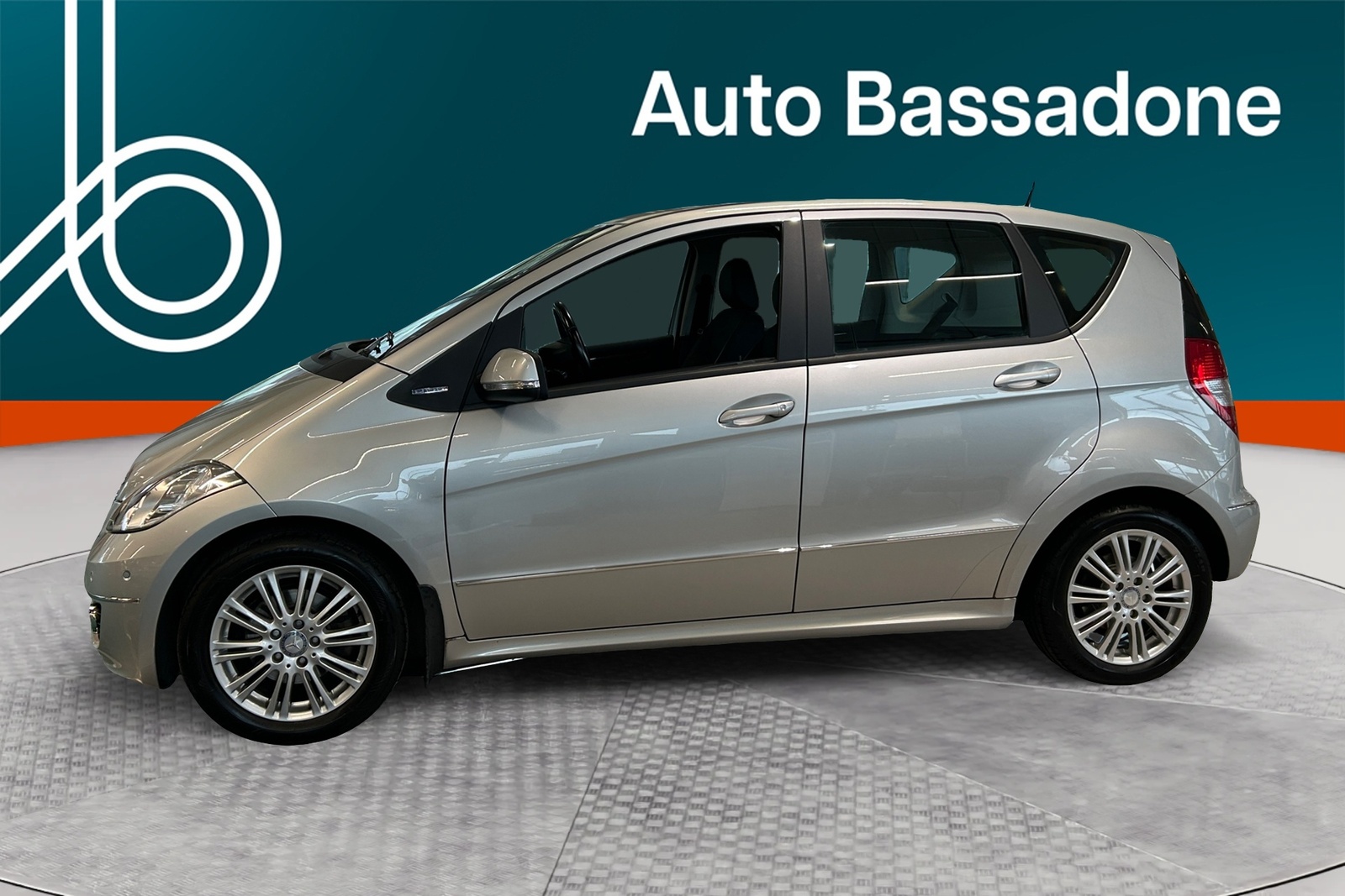 Mercedes-Benz A 2011, kuva 2/18
