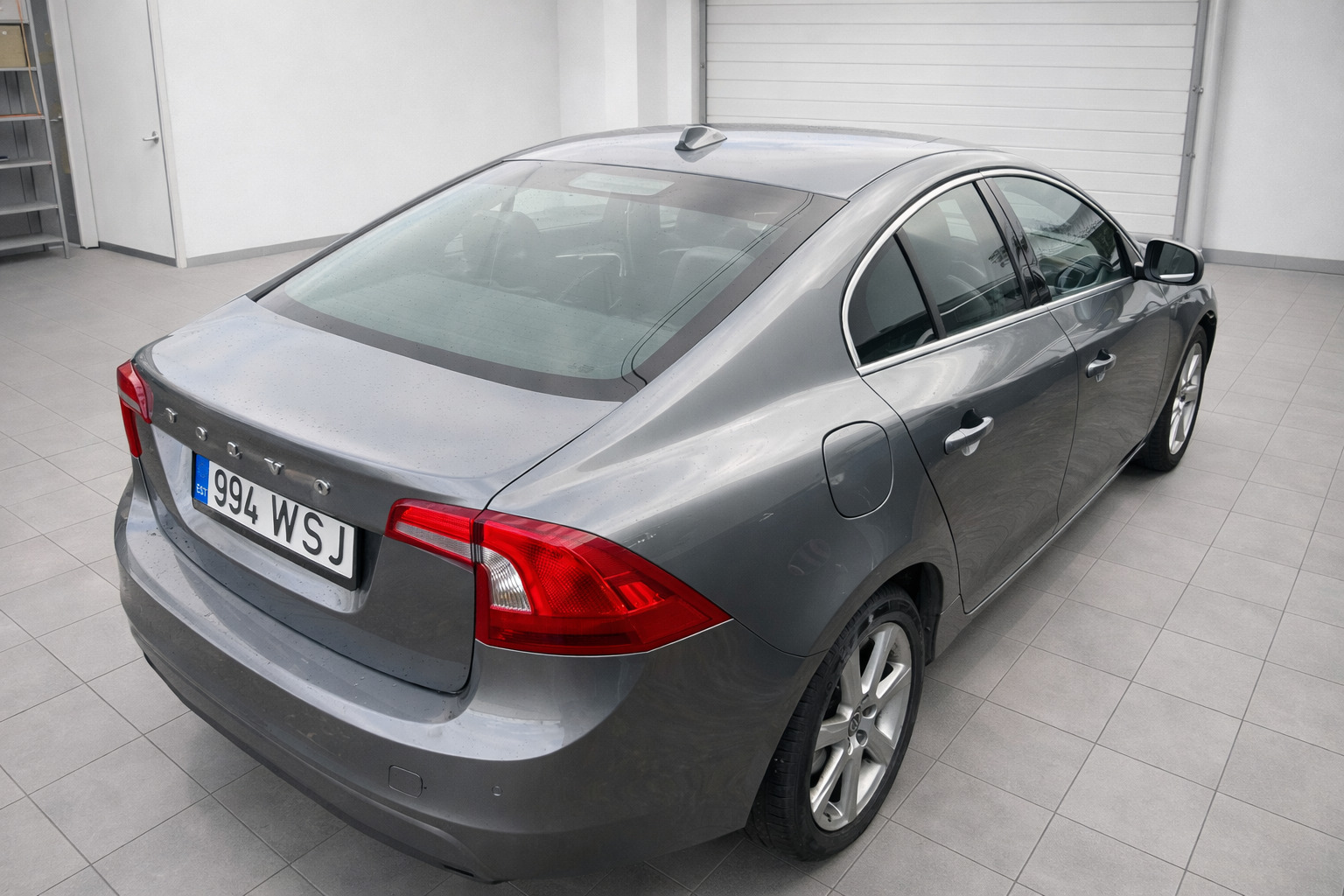 Volvo S60 2.0 Tdi 88kW 2016, photo 6/10