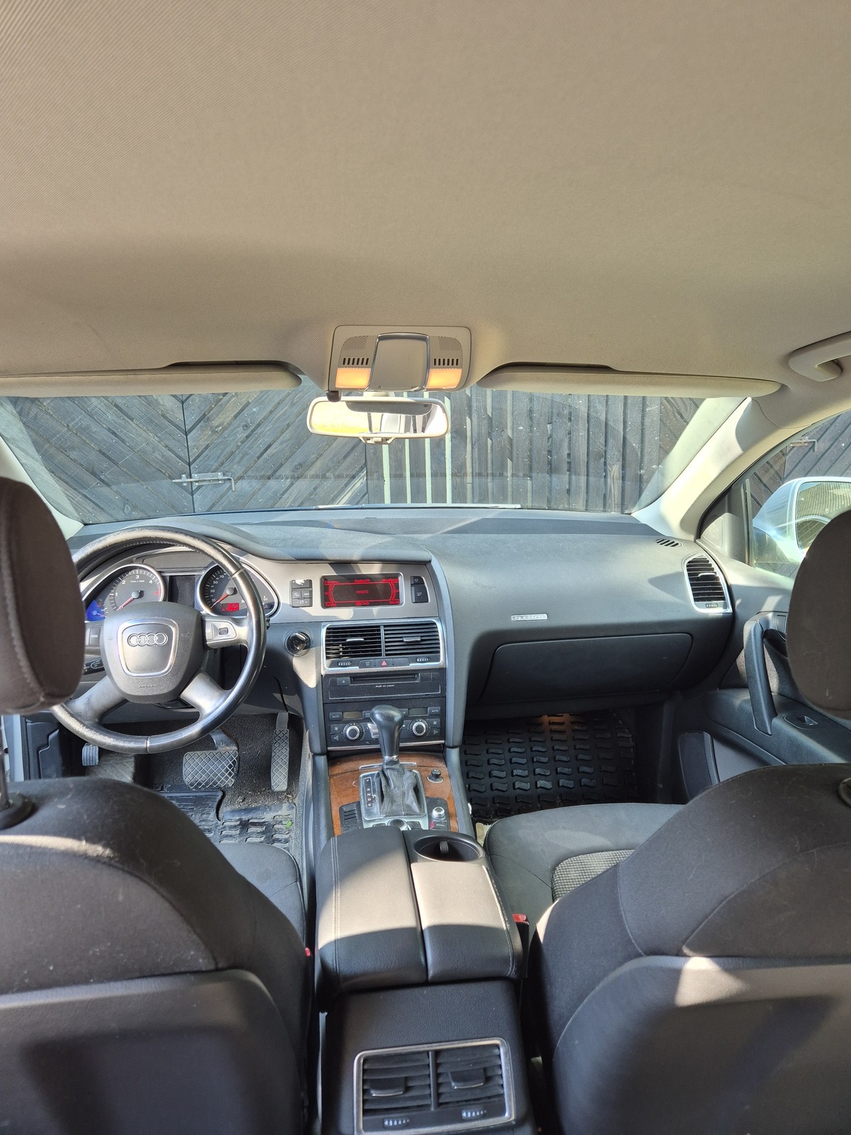 Audi Q7 2007, photo 6/8