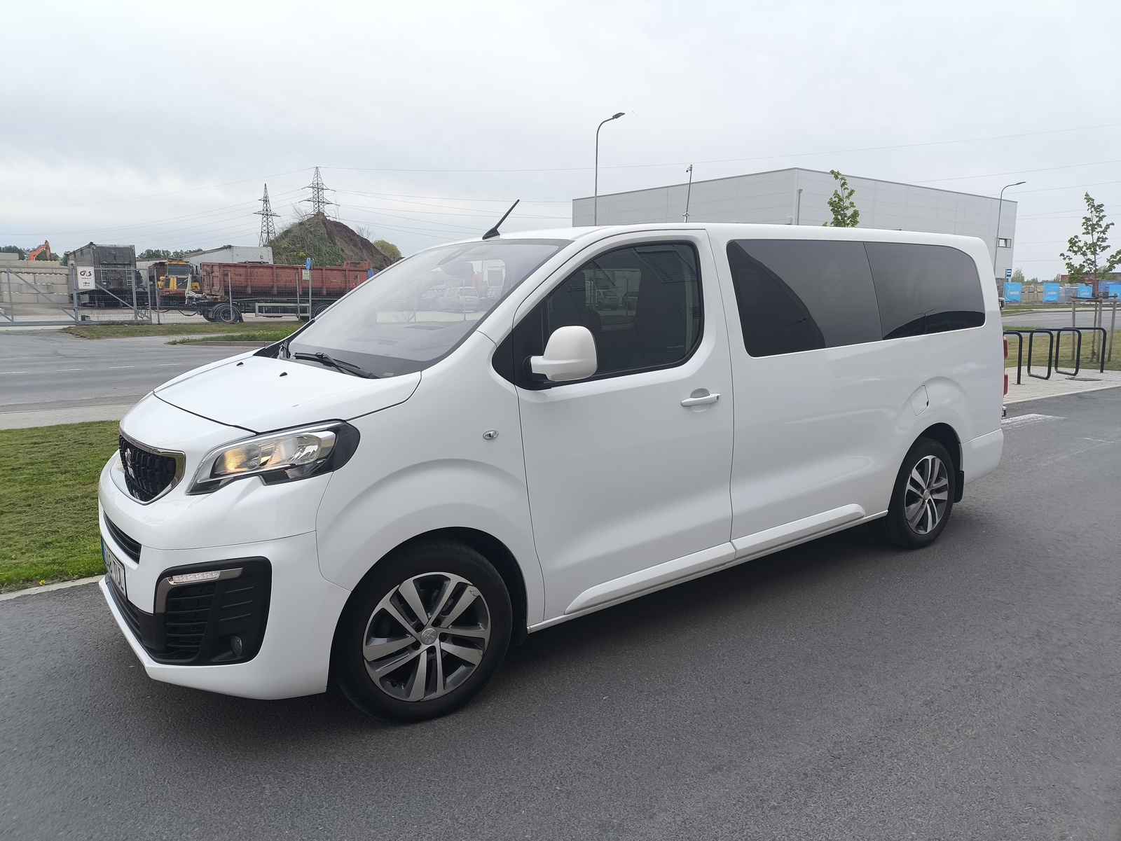 Peugeot Traveller 2017, photo 3/10