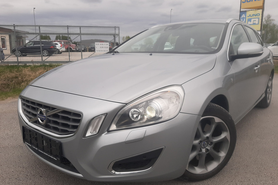 Volvo V60, 2011, 2.4, 151 kW, diisel, automaat, nelikvedu