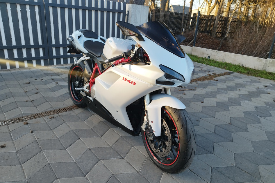 DUCATI 848, 2008, 0.8, 92 kW, petrol, manual, rear-wheel drive