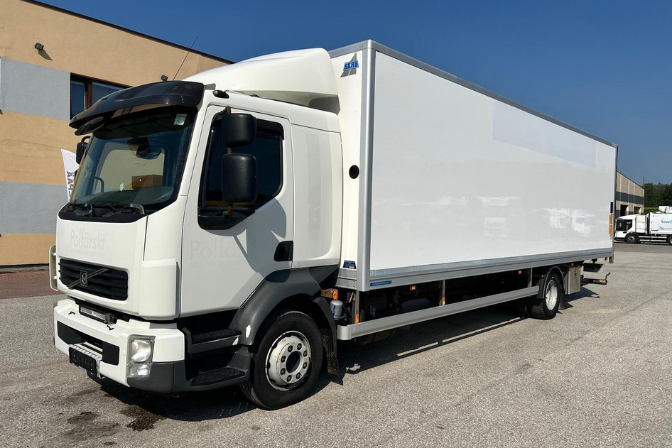 Volvo FL240, 2013, 7.1, 181 kW, дизель, автомат, задний привод