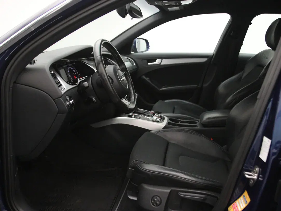 Audi A4 2015, photo 4/10