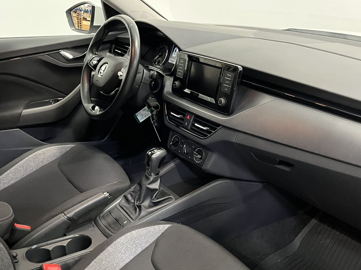 Škoda Kamiq 2023, photo 3/24
