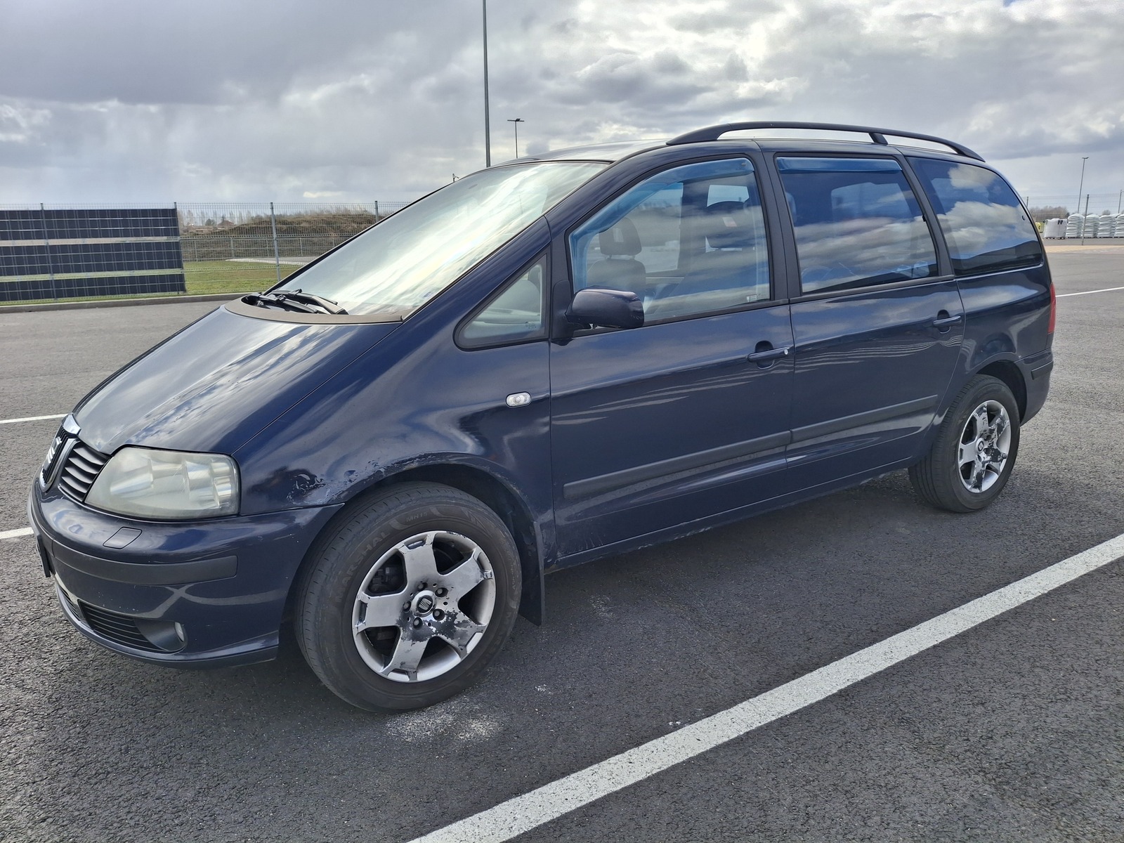 SEAT Alhambra 1.9 85kW 2005, photo 2/11