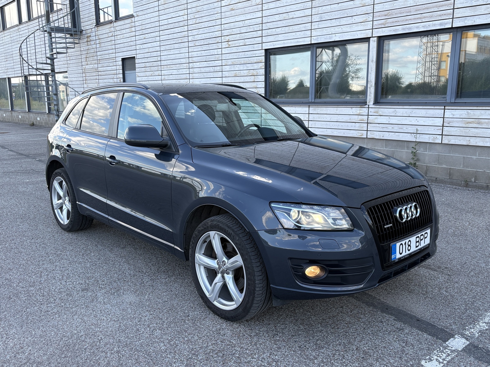 Audi Q5 2009, kuva 2/29