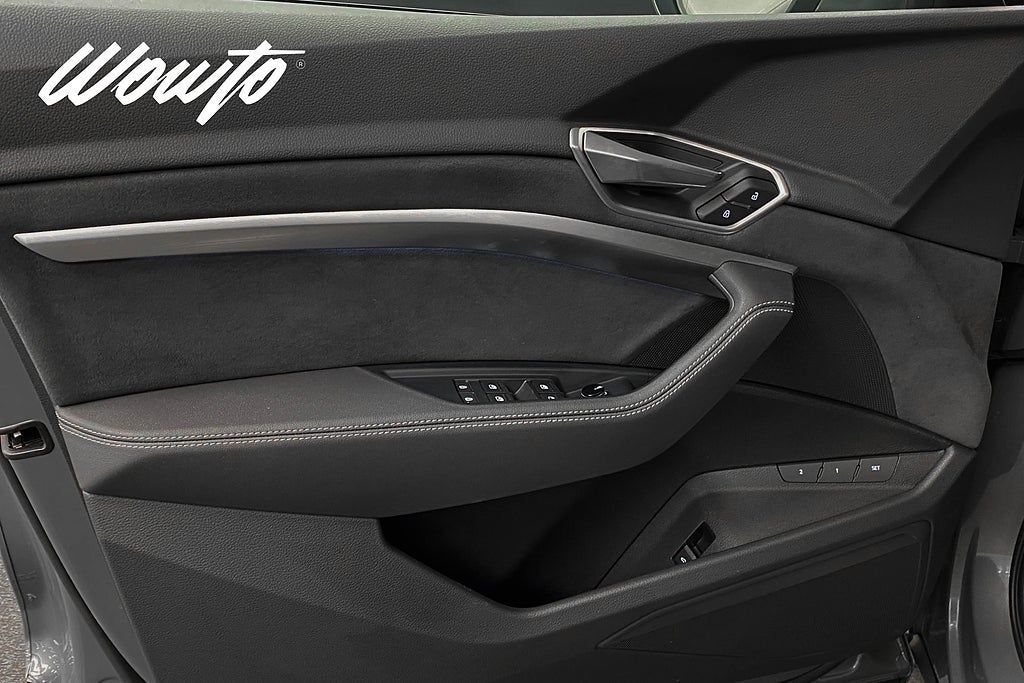 Audi Q8 2023, photo 7/10