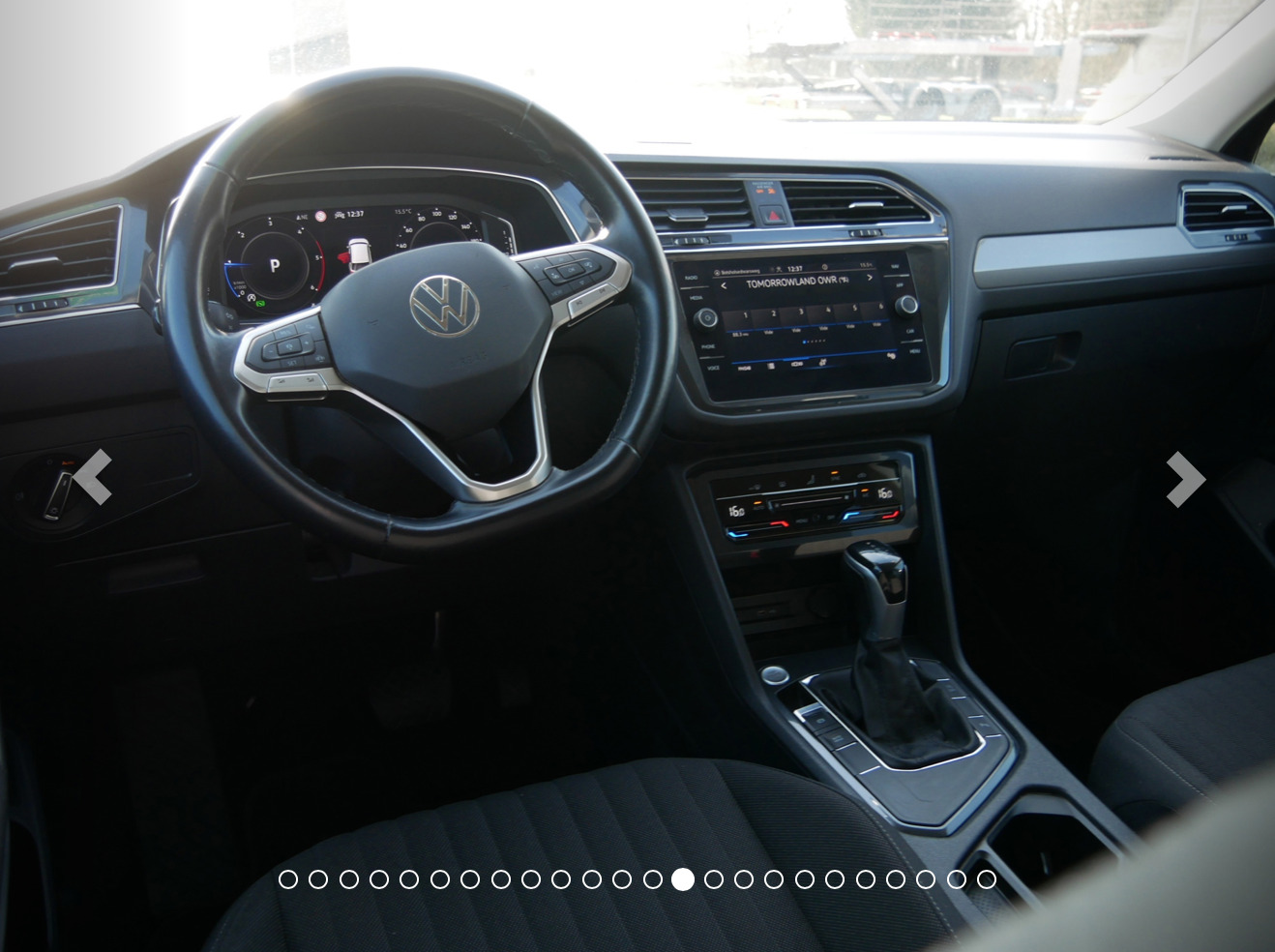 Volkswagen Tiguan 2022, photo 7/10