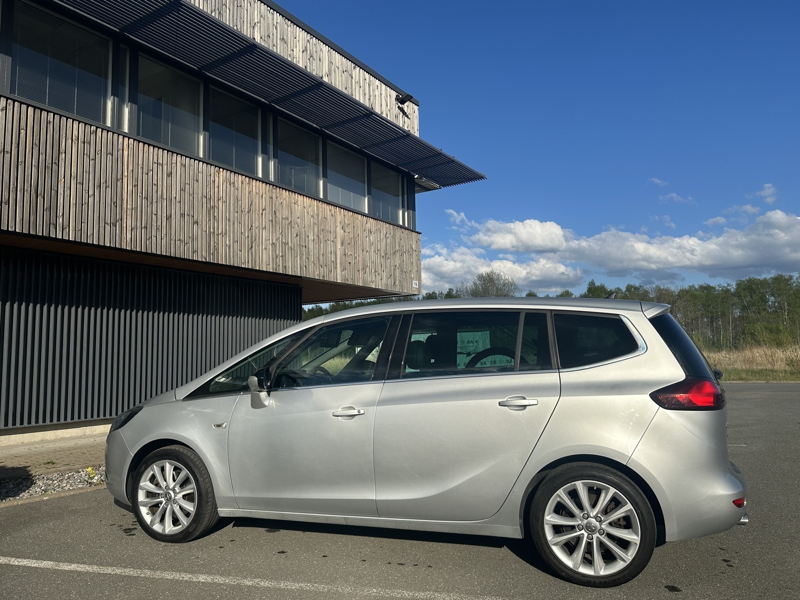 Opel Zafira Tourer 2015, photo 3/15