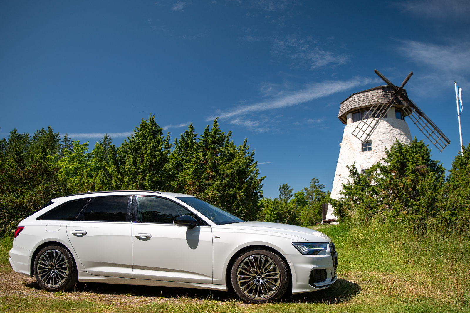 Audi A6 2021, photo 3/11