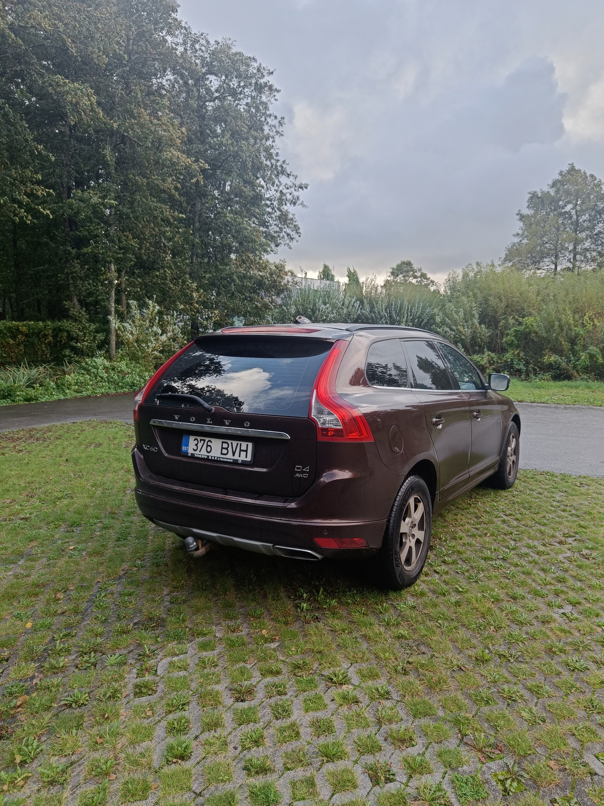 Volvo XC60 2015, photo 3/4