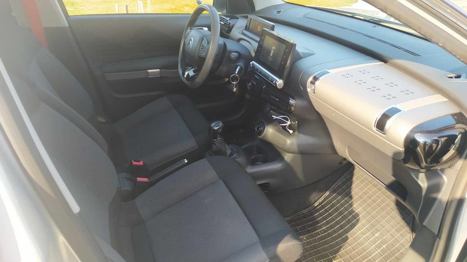 Citroën C4 Cactus 2017, kuva 4/8