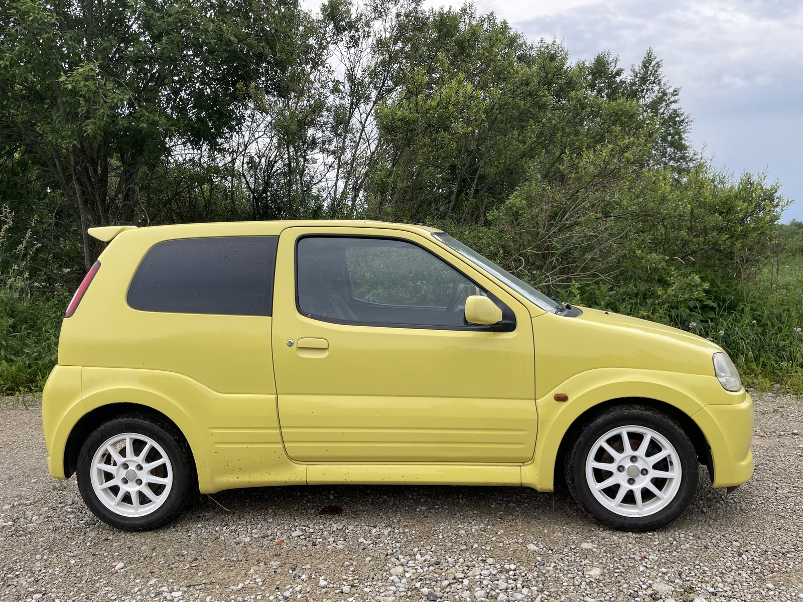 Suzuki Ignis 2004, photo 7/18
