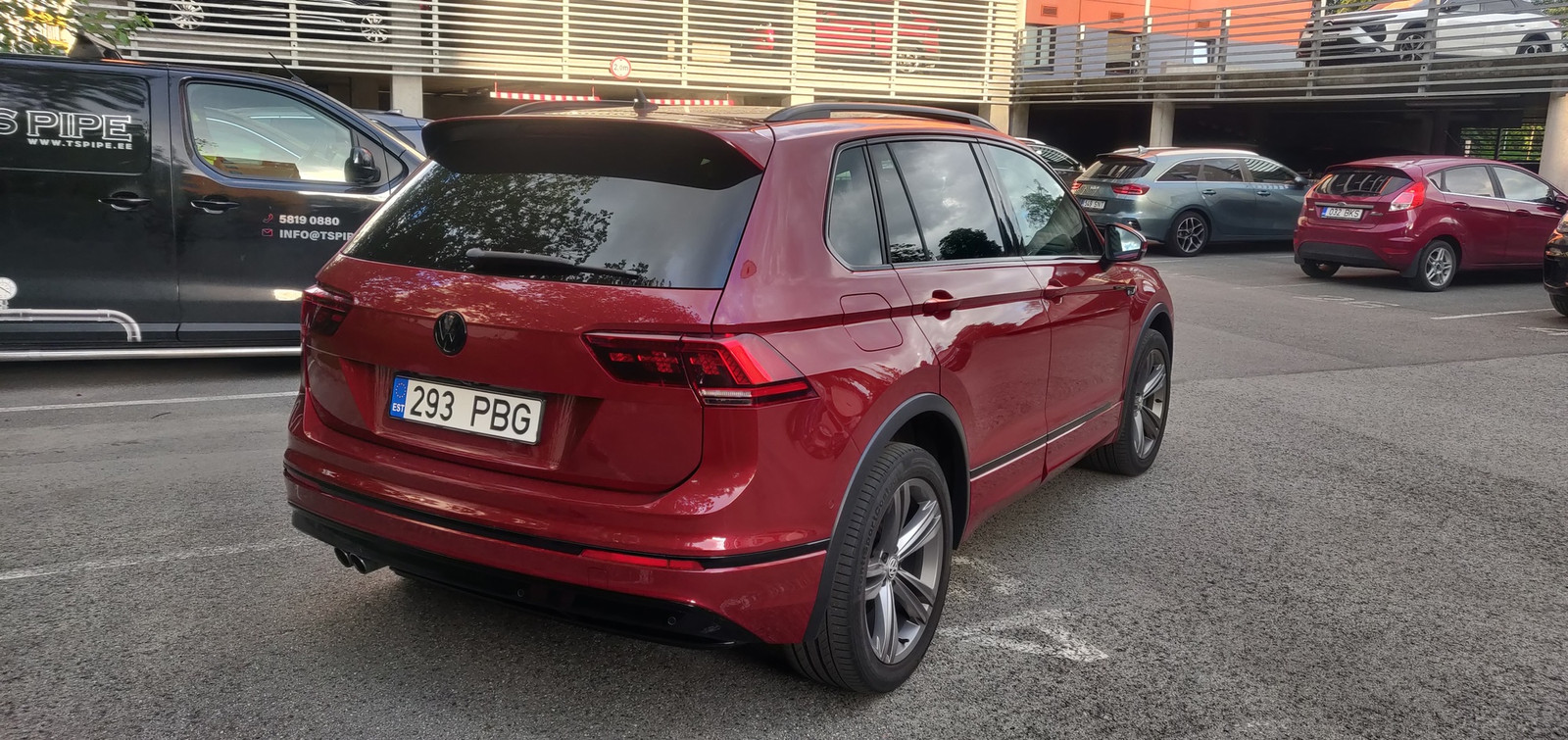 Volkswagen Tiguan 2018, photo 5/7