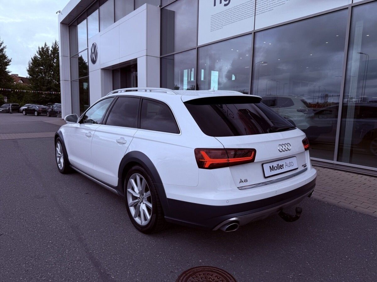 Audi A6 2016, photo 5/33