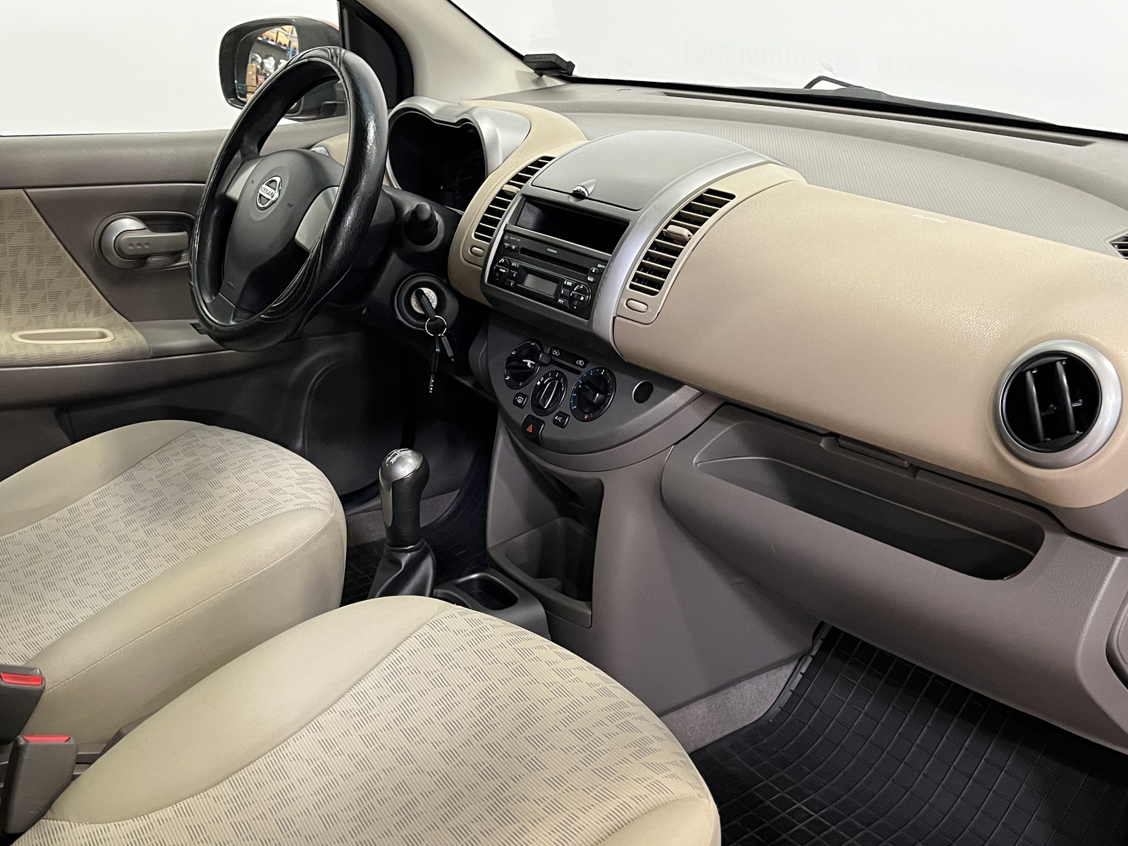 Nissan Note City 2006, photo 3/10