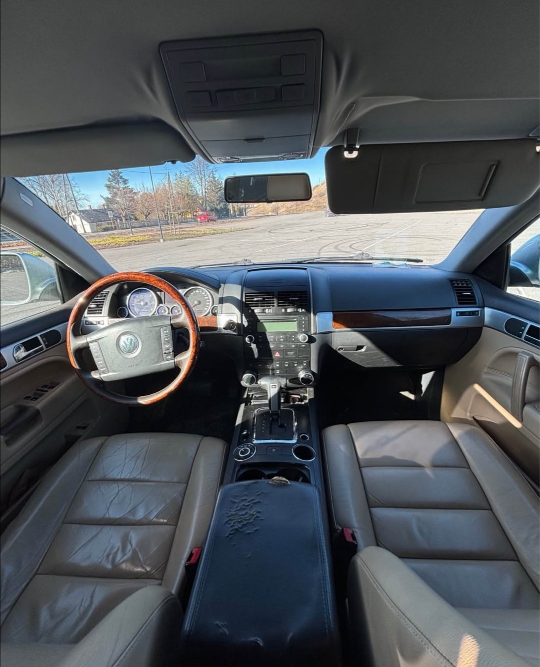 Volkswagen Touareg 2007, kuva 3/4