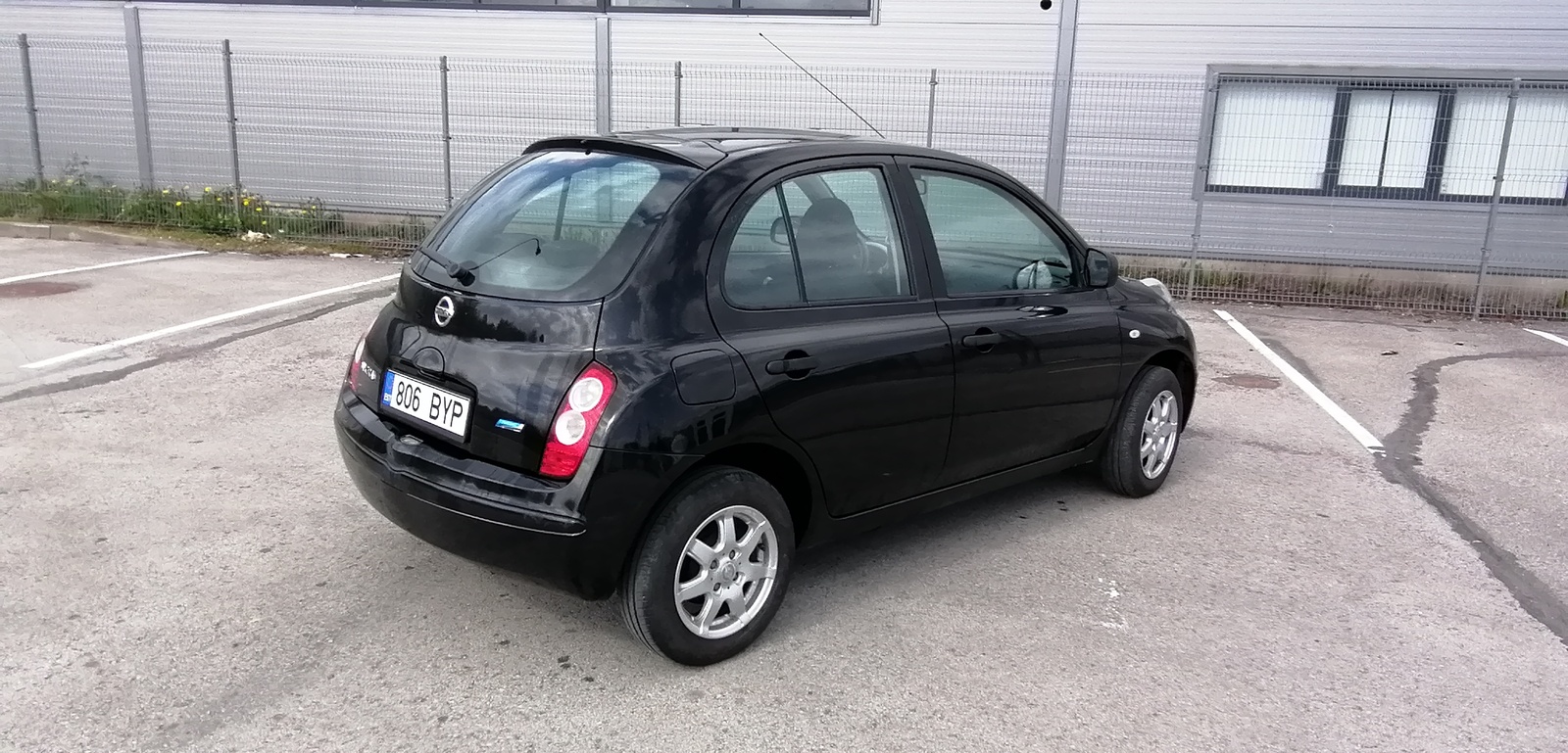 Nissan Micra 2010, photo 4/15
