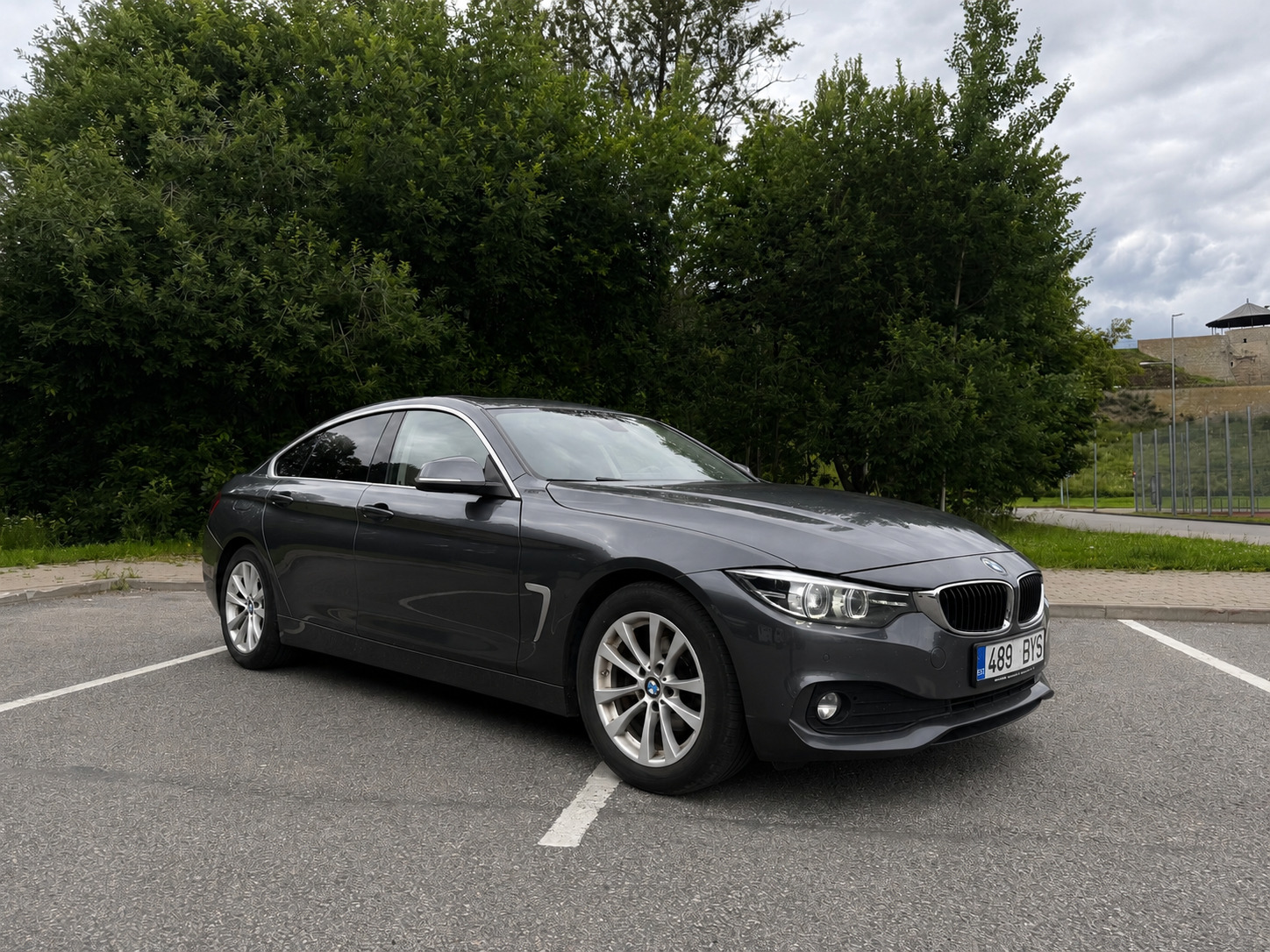 BMW 418