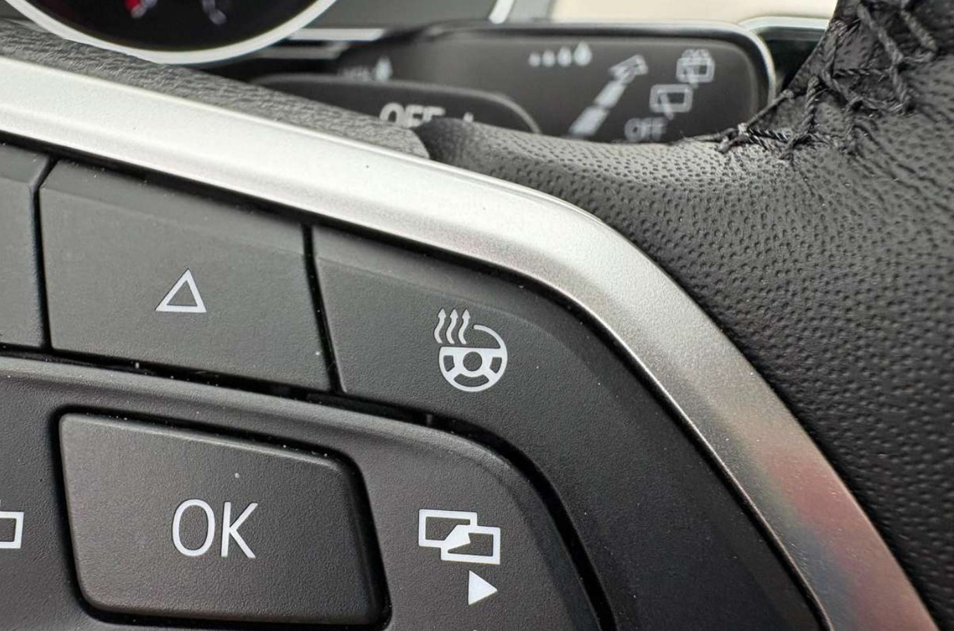 Volkswagen Passat Variant 2021, photo 5/9