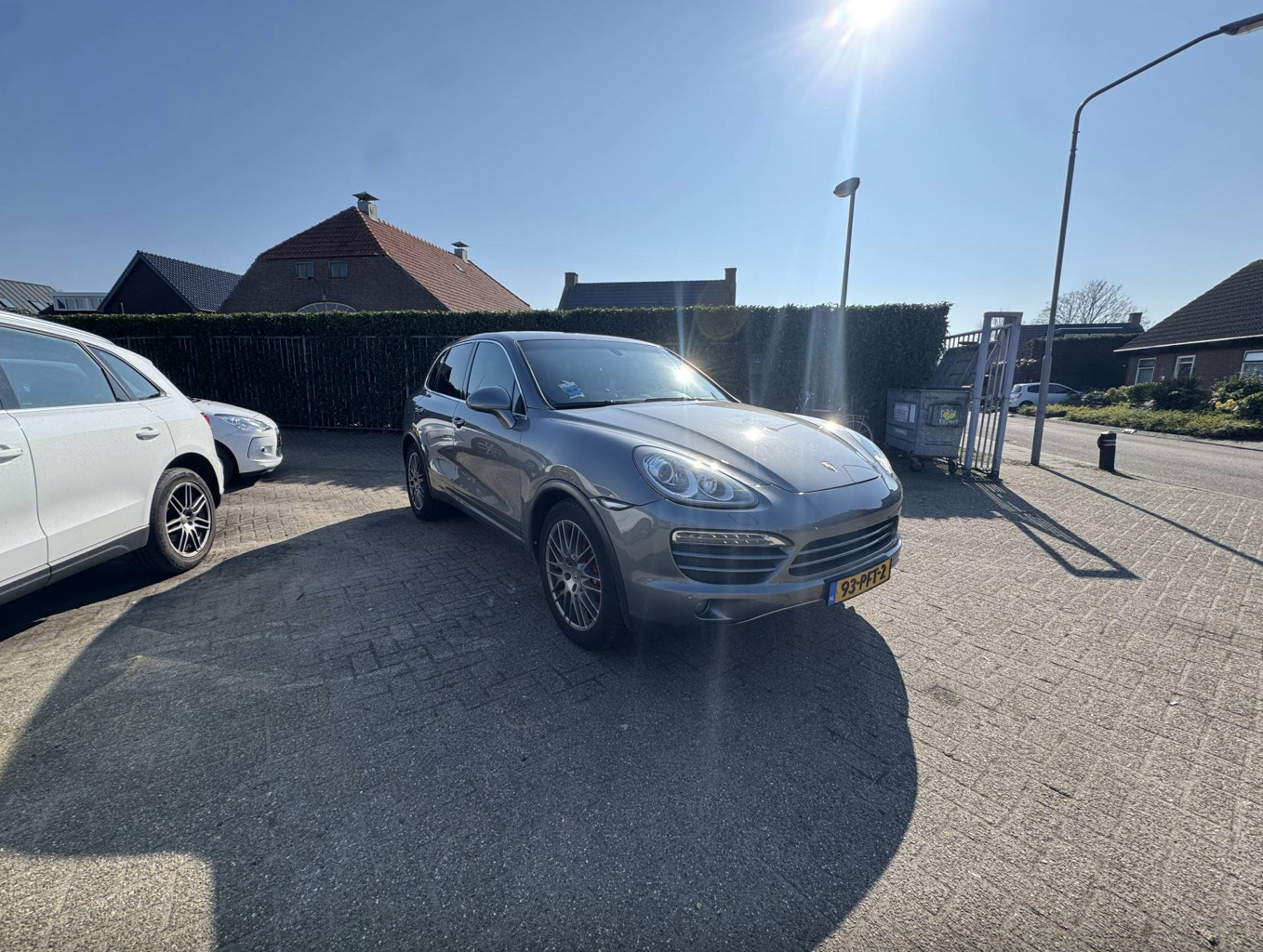 Porsche Cayenne S 2011, photo 2/8