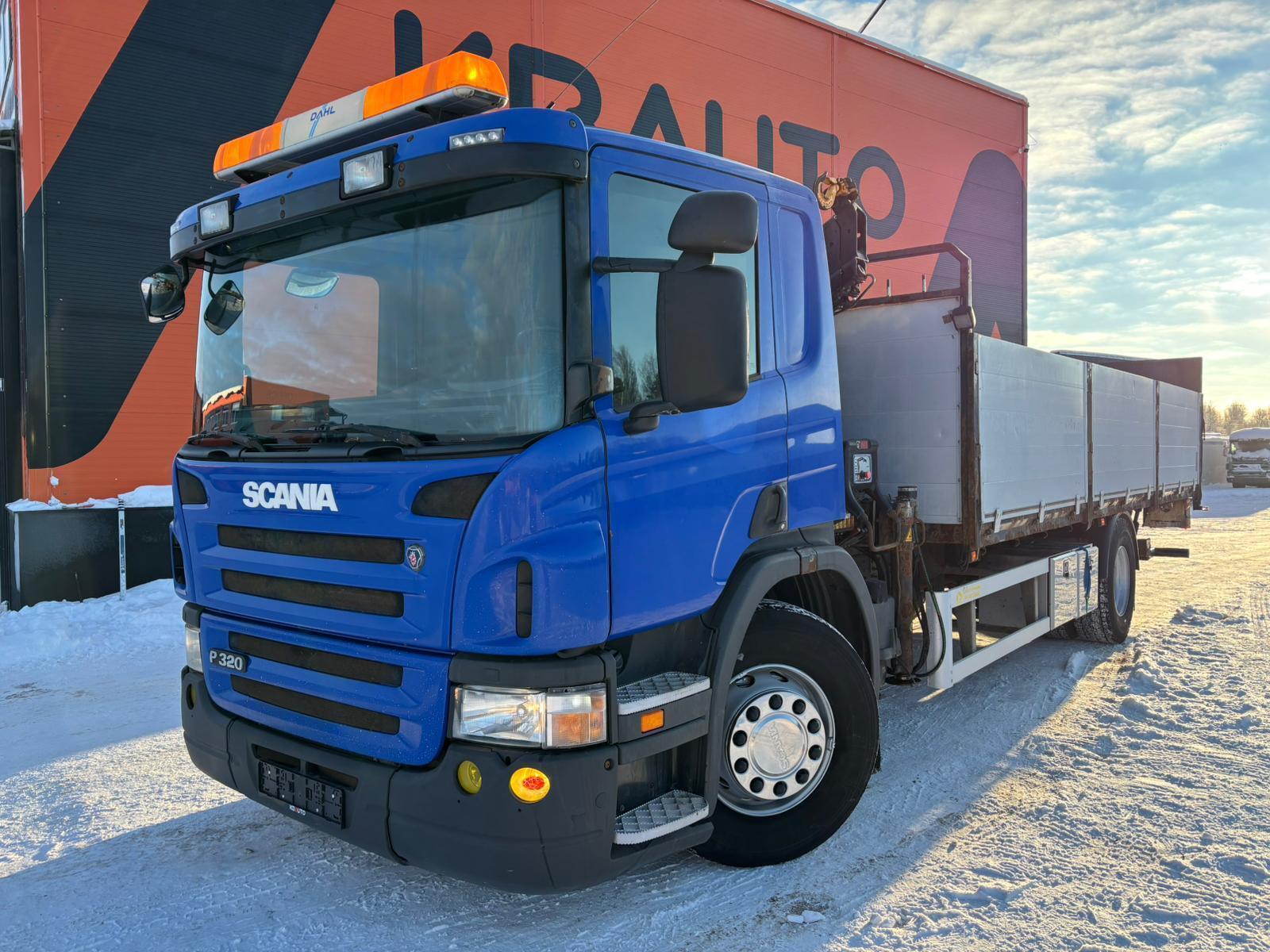 Scania P 2011, photo 2/26