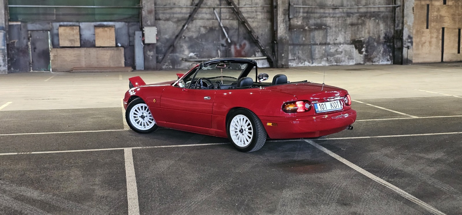 Mazda MX-5 1990, photo 6/15