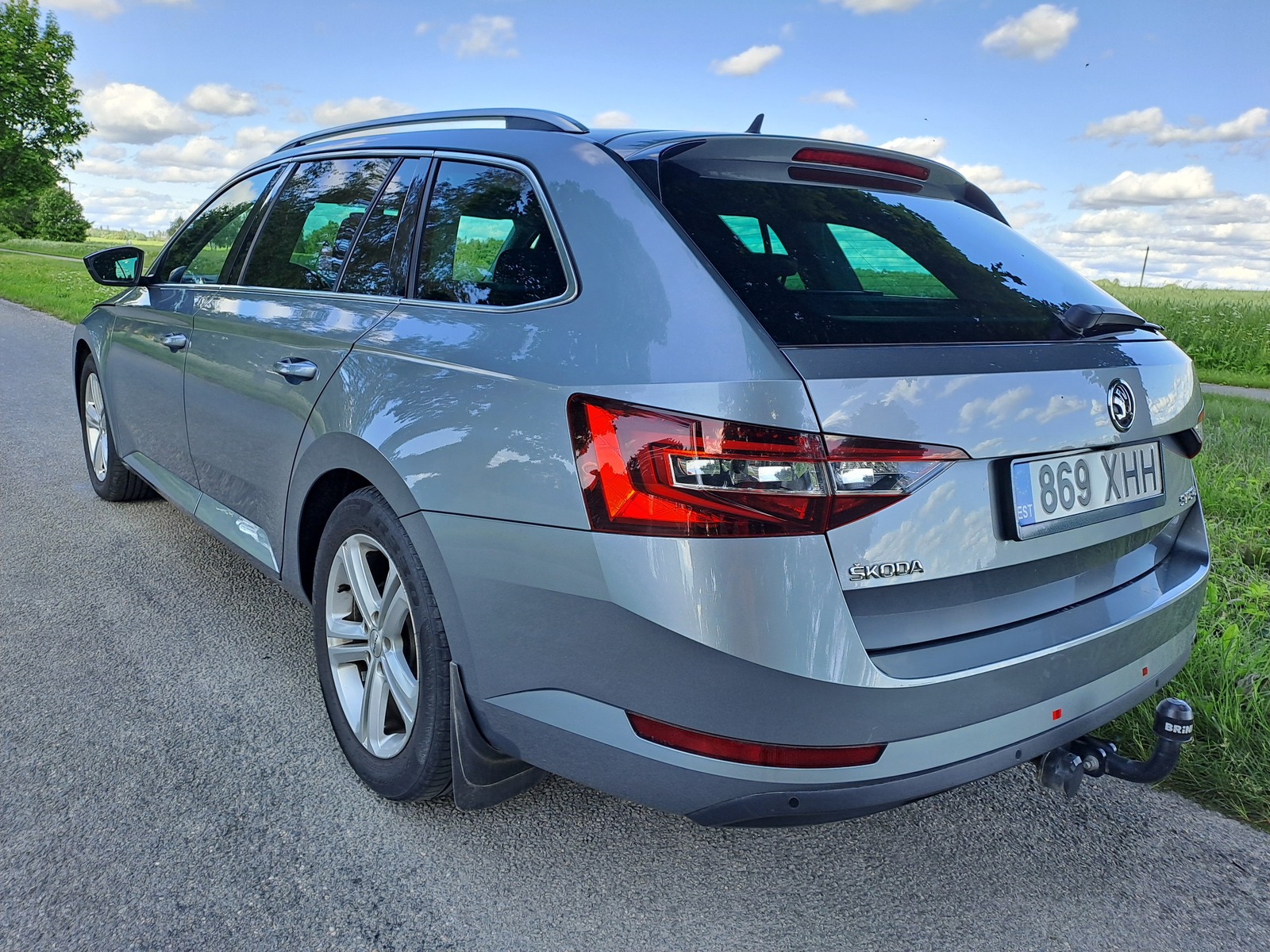 Škoda Superb 2017, kuva 5/16