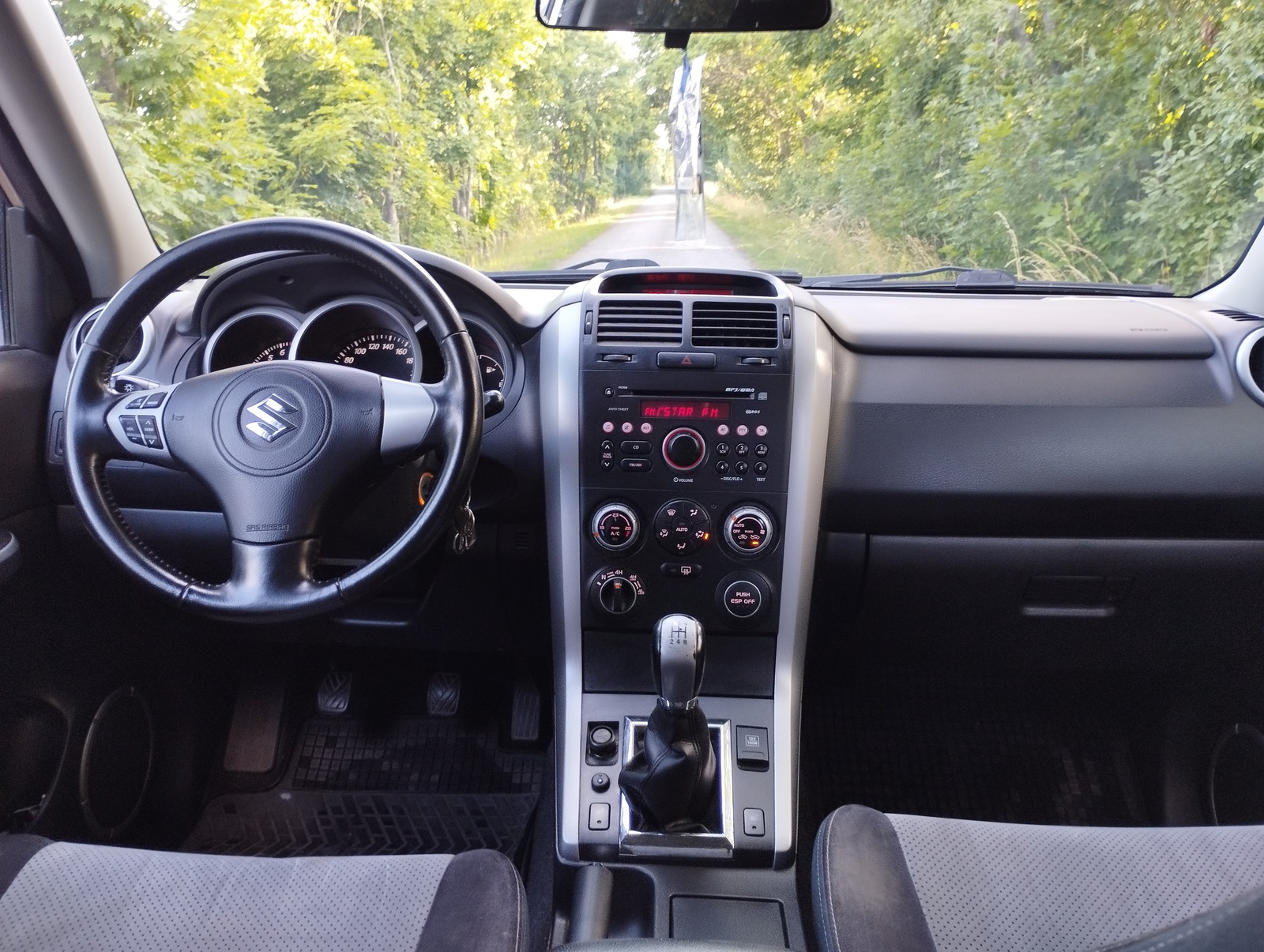 Suzuki Grand Vitara 2008, photo 3/4