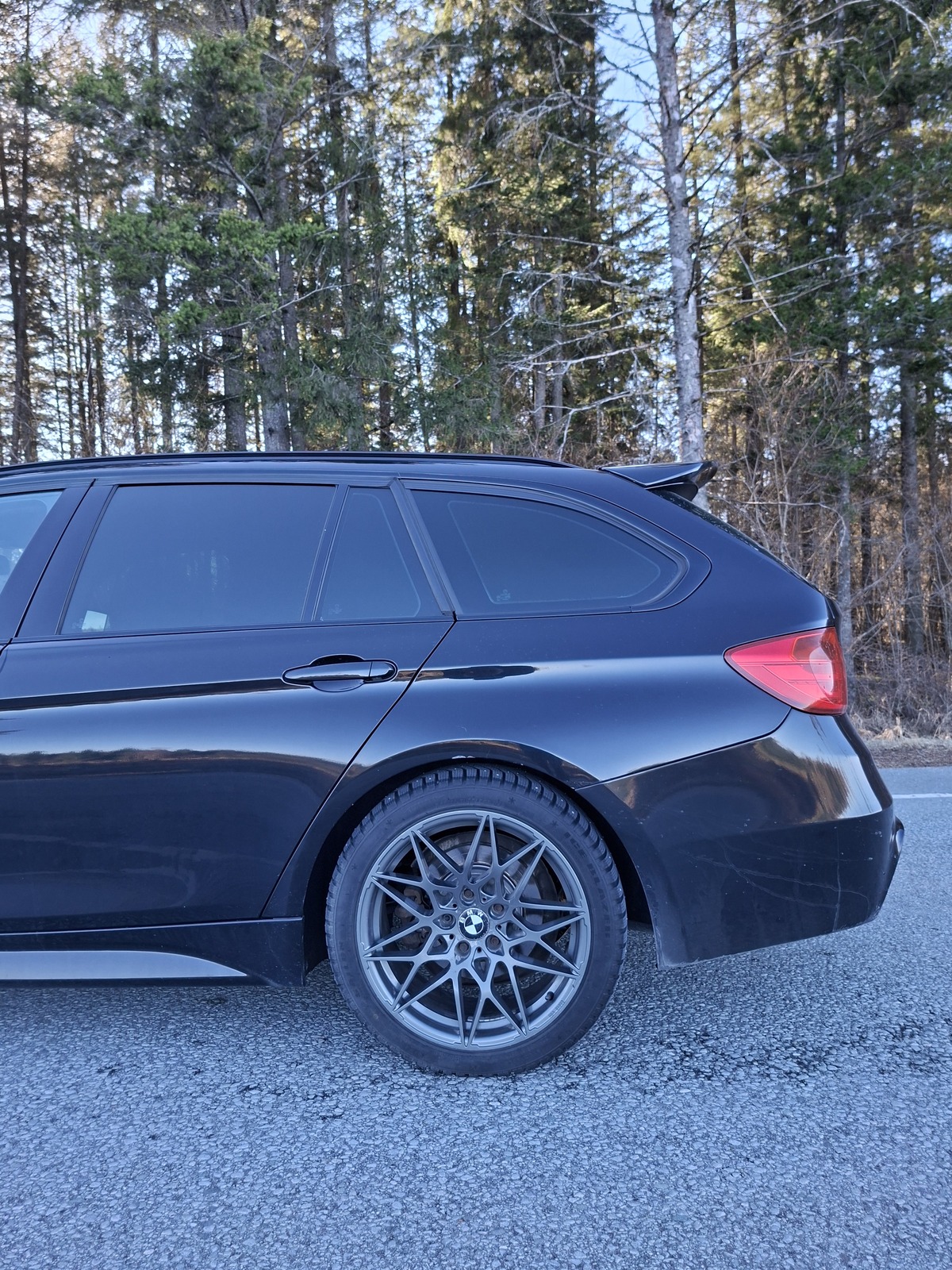 BMW 325 2013, photo 5/10