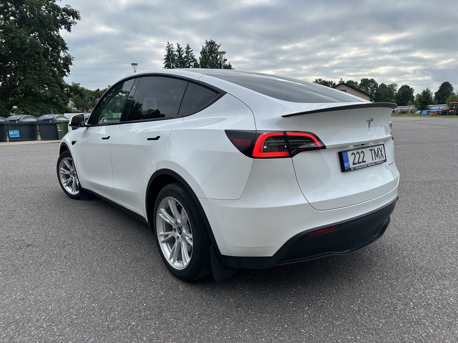 Tesla Model Y 2023, photo 4/10
