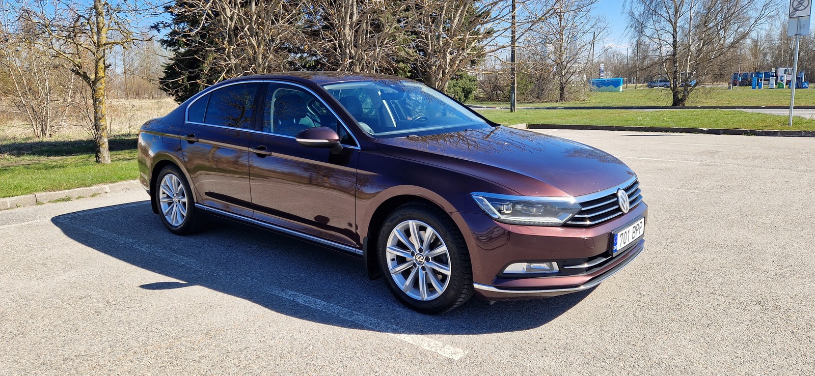 Volkswagen Passat 2015, photo 2/6