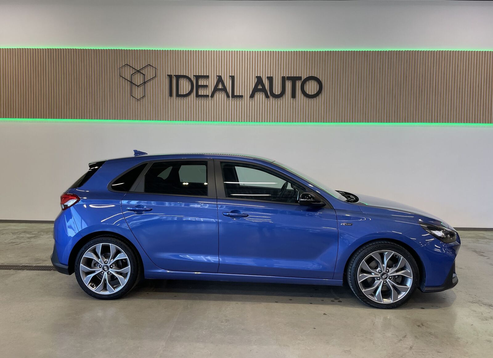 Hyundai i30 2021, photo 3/23