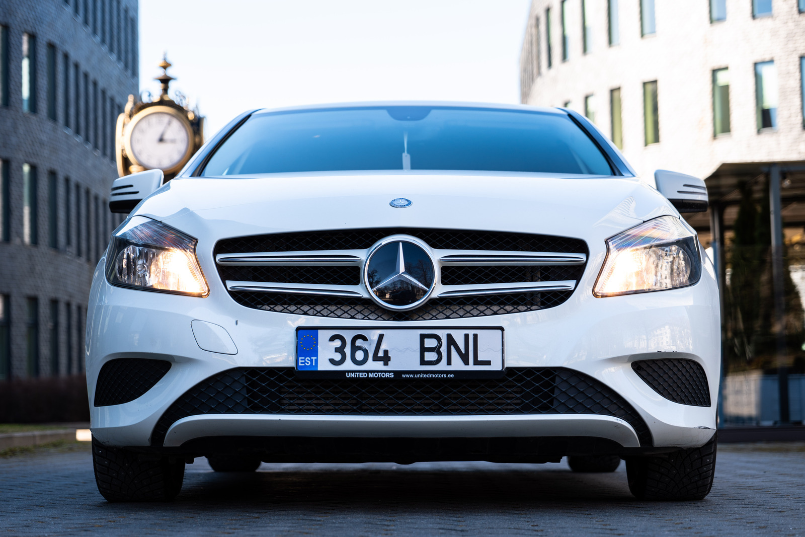 Mercedes-Benz A 180 2015, kuva 2/22