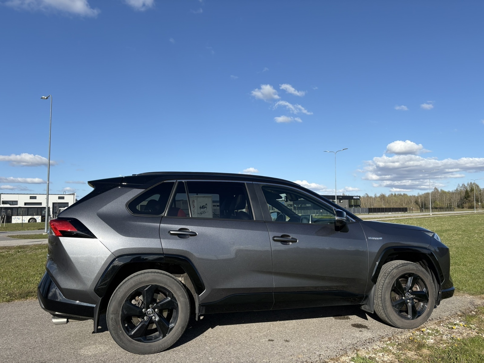 Toyota RAV4 2021, photo 3/13