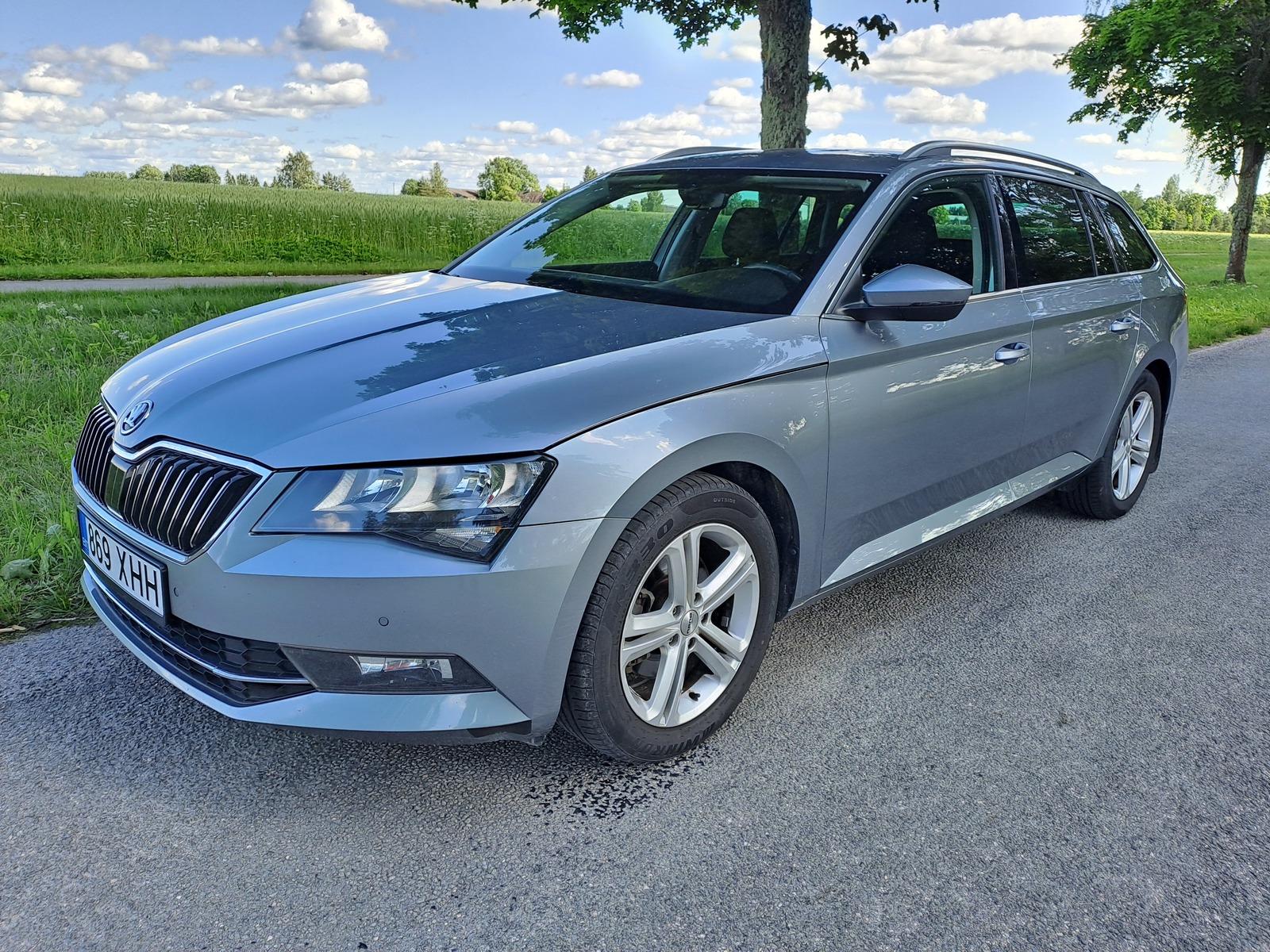 Škoda Superb 2017, kuva 7/16