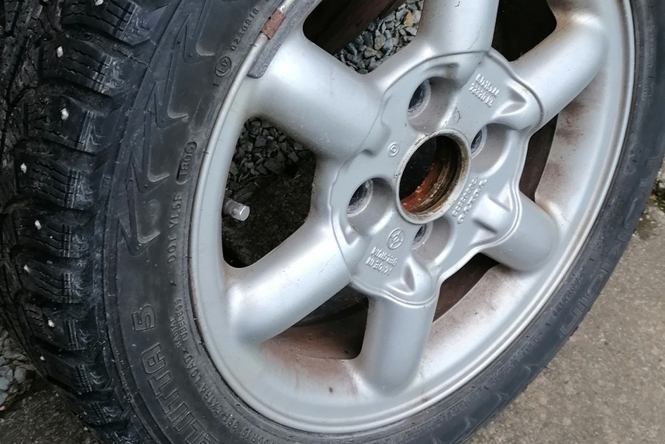 Volvo S40, 1998, 1.9, 103 kW, benzinas, mechaninė, priekiniai varomieji ratai