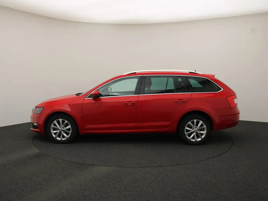 Škoda Octavia 2018, photo 6/32