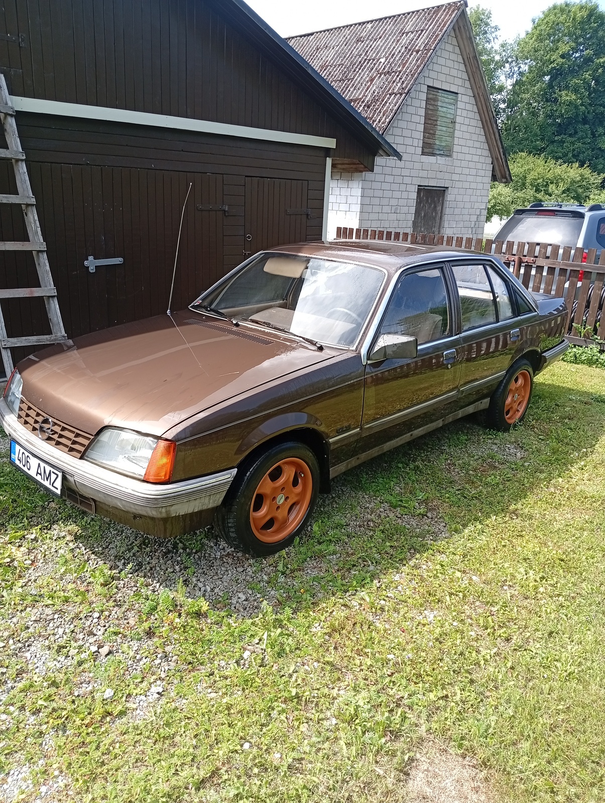 Opel Rekord 1986, photo 2/11