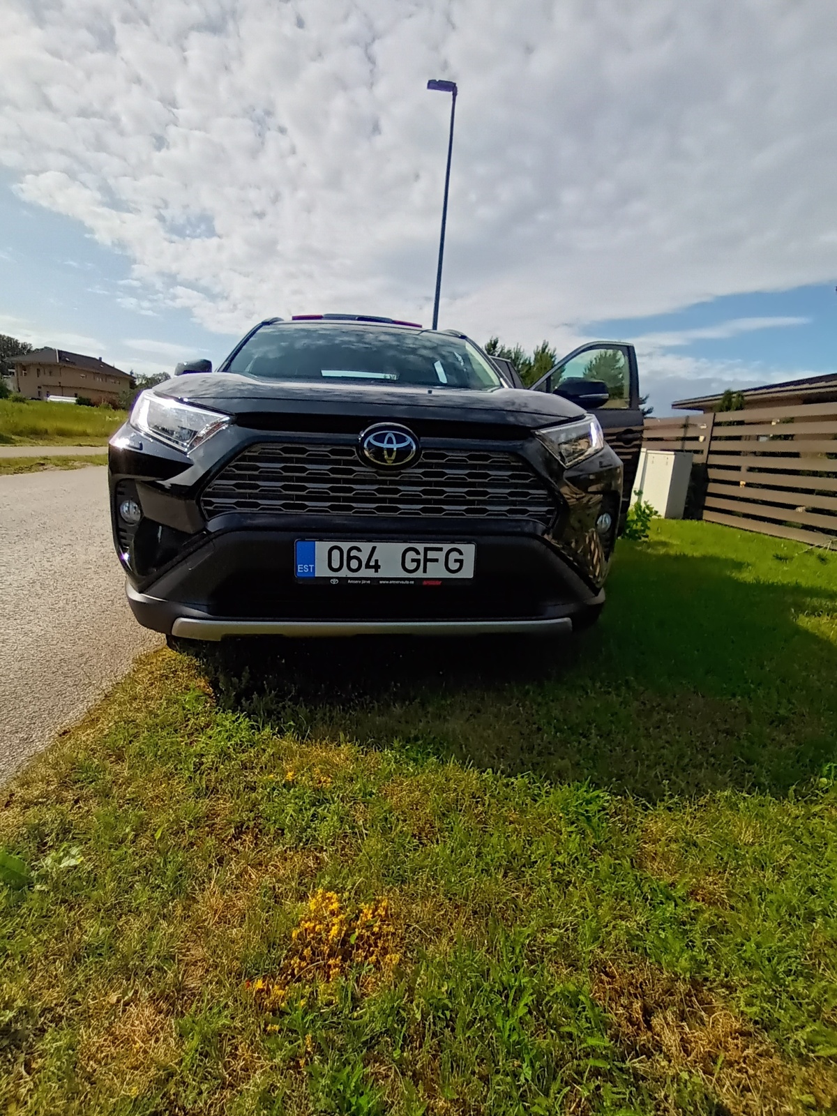 Toyota RAV4 2022, photo 7/11