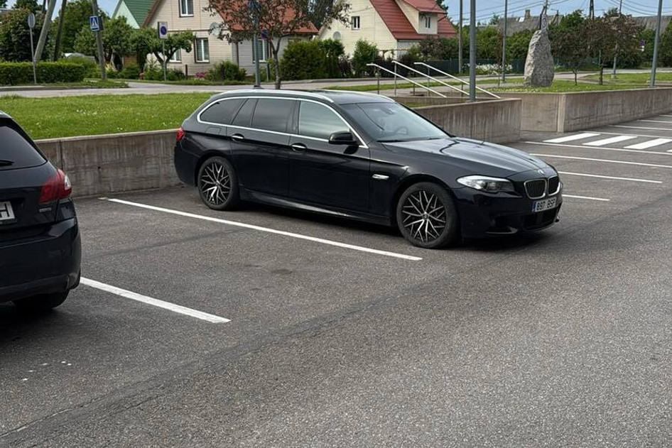BMW 530, 2011, 3.0, 190 kW, diesel, automatic, four-wheel drive