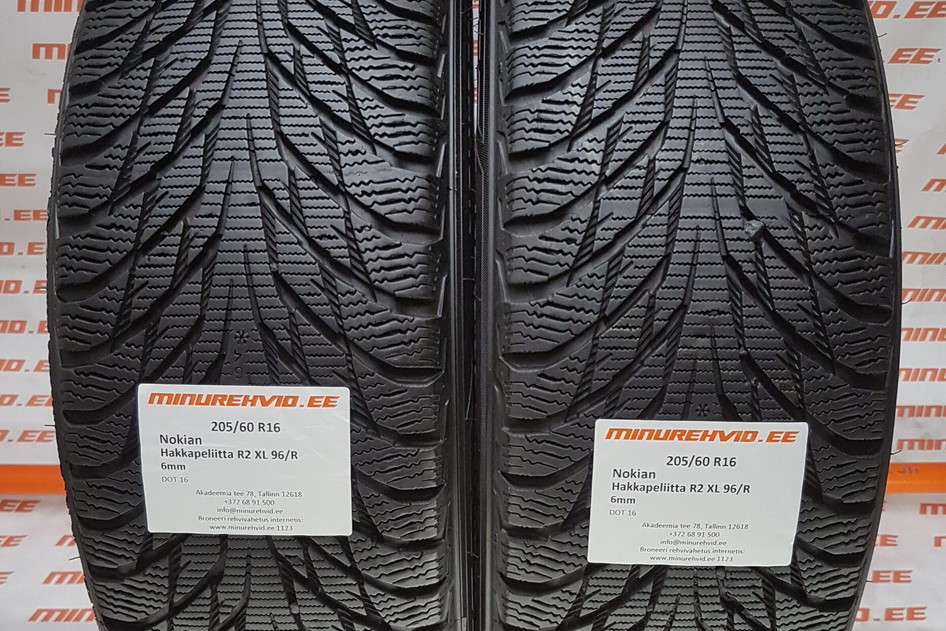 Used studless winter tire 205/60R16 Nokian Hakkapeliitta R2 XL 96/R.