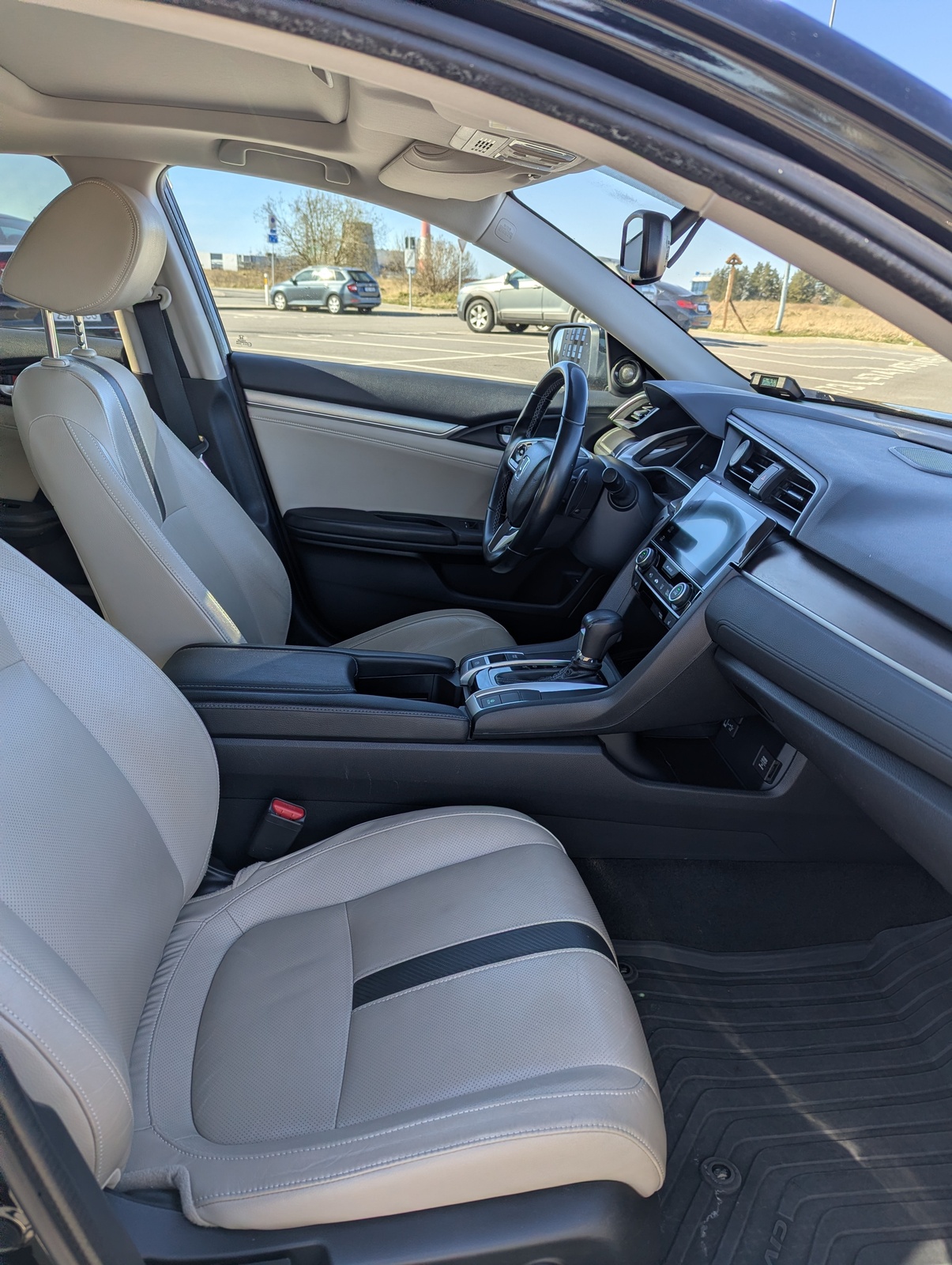 Honda Civic 2018, photo 4/6