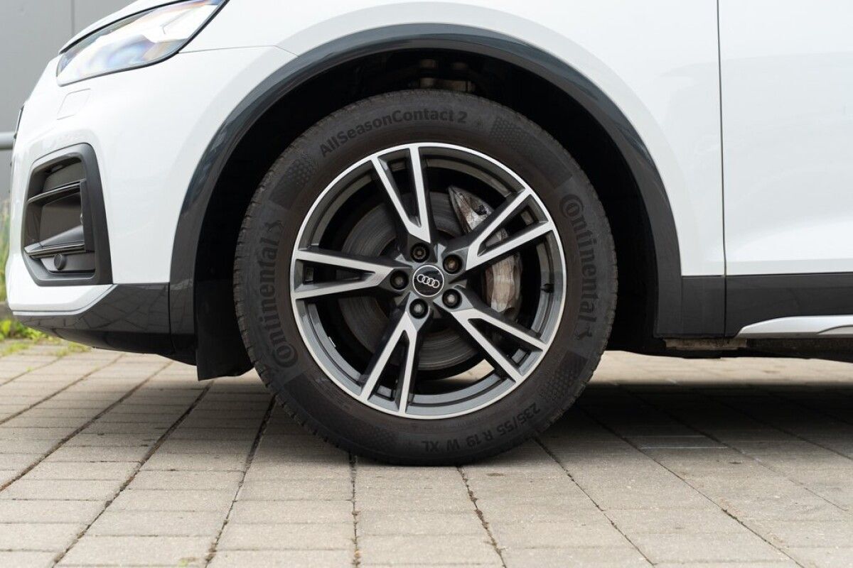 Audi Q5 2022, photo 4/29