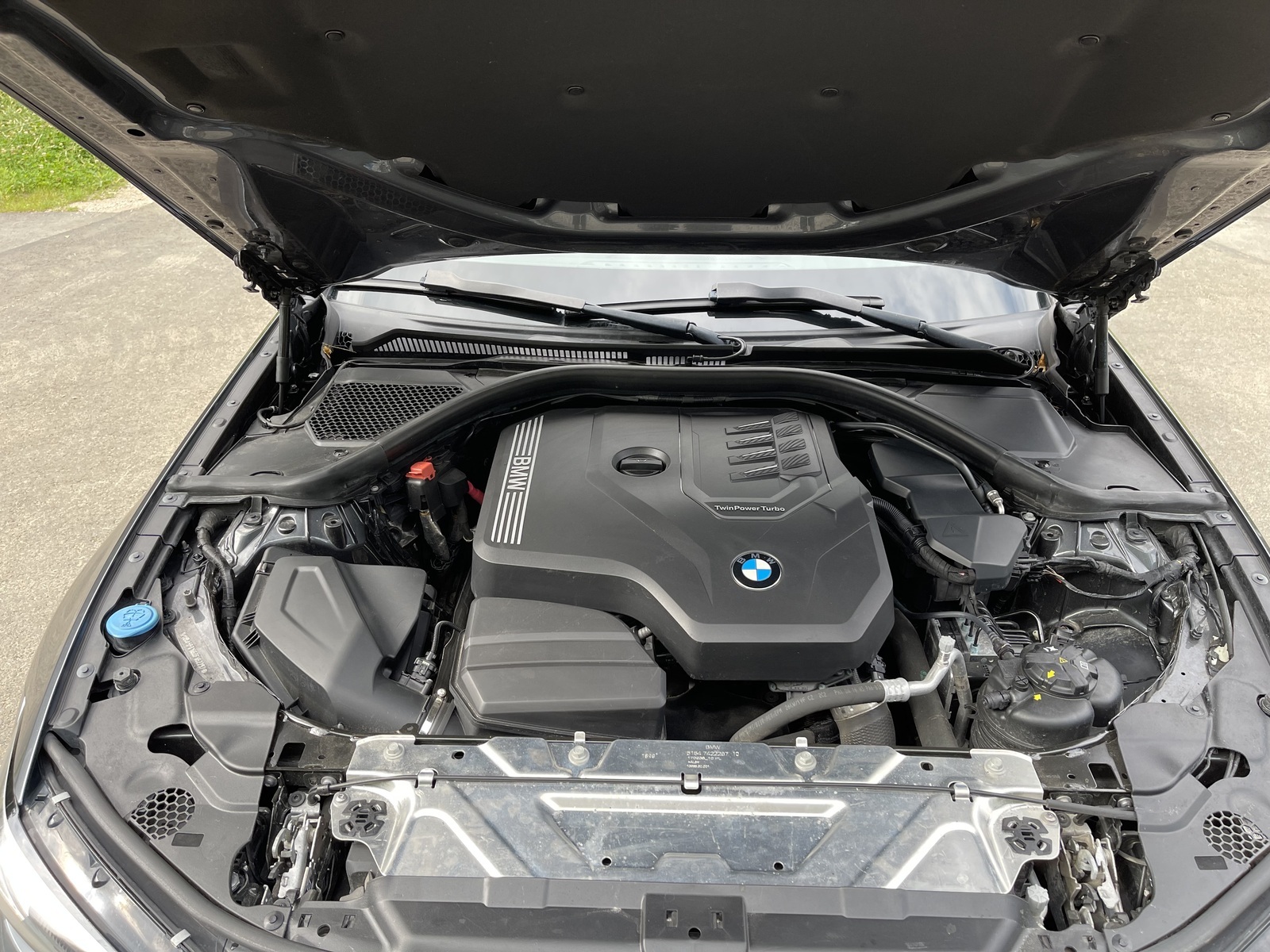 BMW 320 2019, photo 6/9