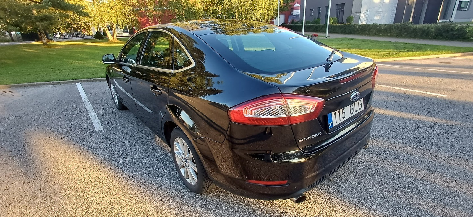 Ford Mondeo 2012, kuva 5/12