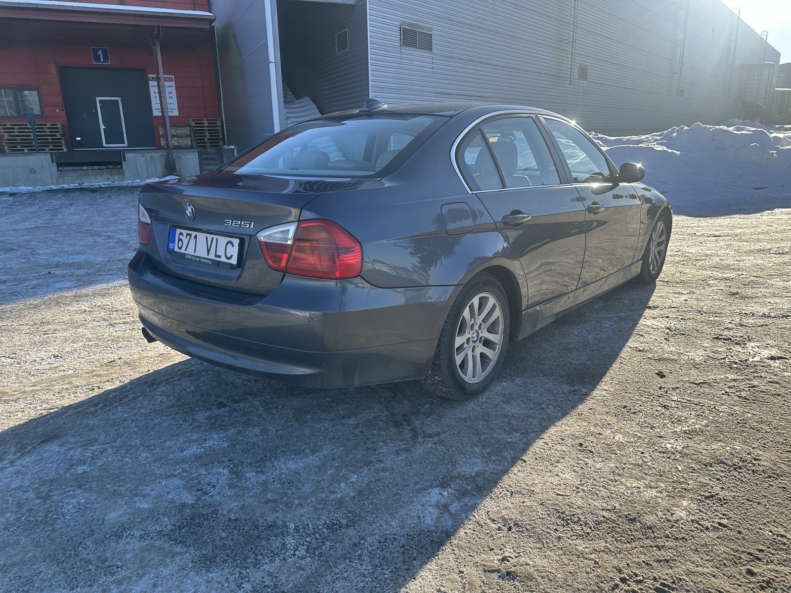 BMW 325 2006, kuva 4/6